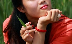 挺进女市长雪臀